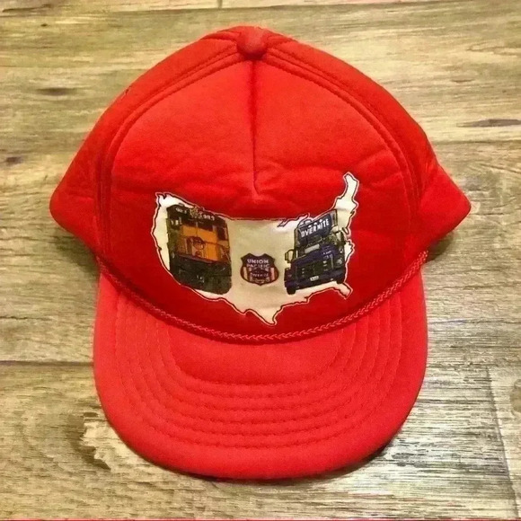 VINTAGE Union Pacific Railroad Trucker Hat - Picture 1 of 4